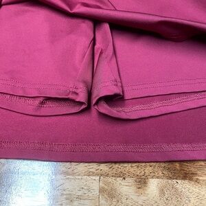 Ladies skirt with shorts made in, never worn, purchased off TikTok